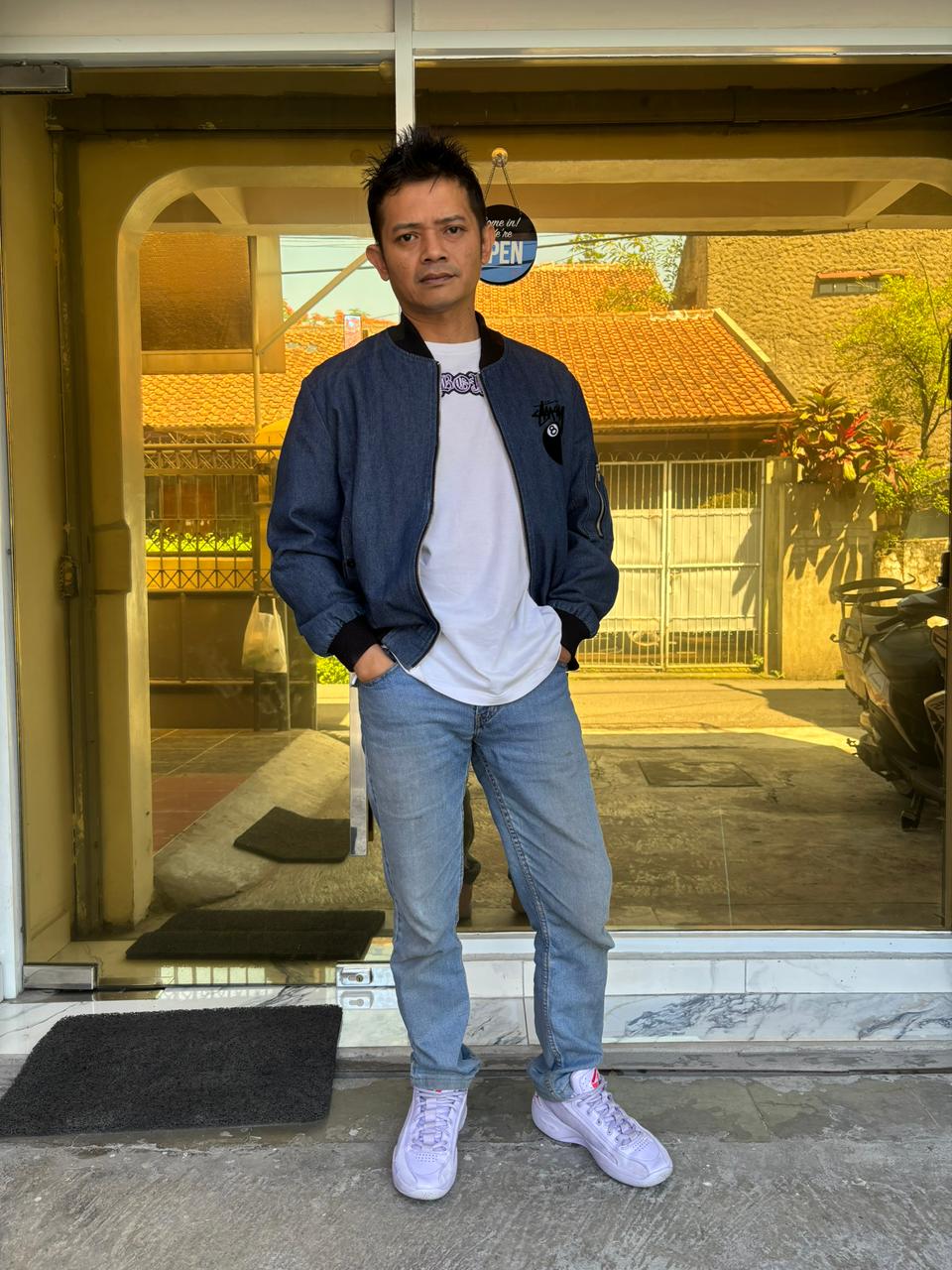 Kang J - Terapis Pijat Cedera dan Sport Massage